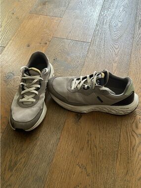 Cole Haan Men's Grey Athletic Sneakers - Grand 360 Style